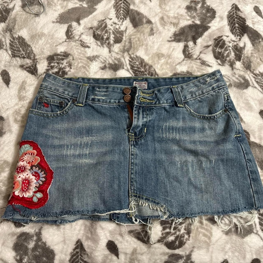 Abercrombie & Fitch Blue Denim Mini Skirt with Red Floral Patch